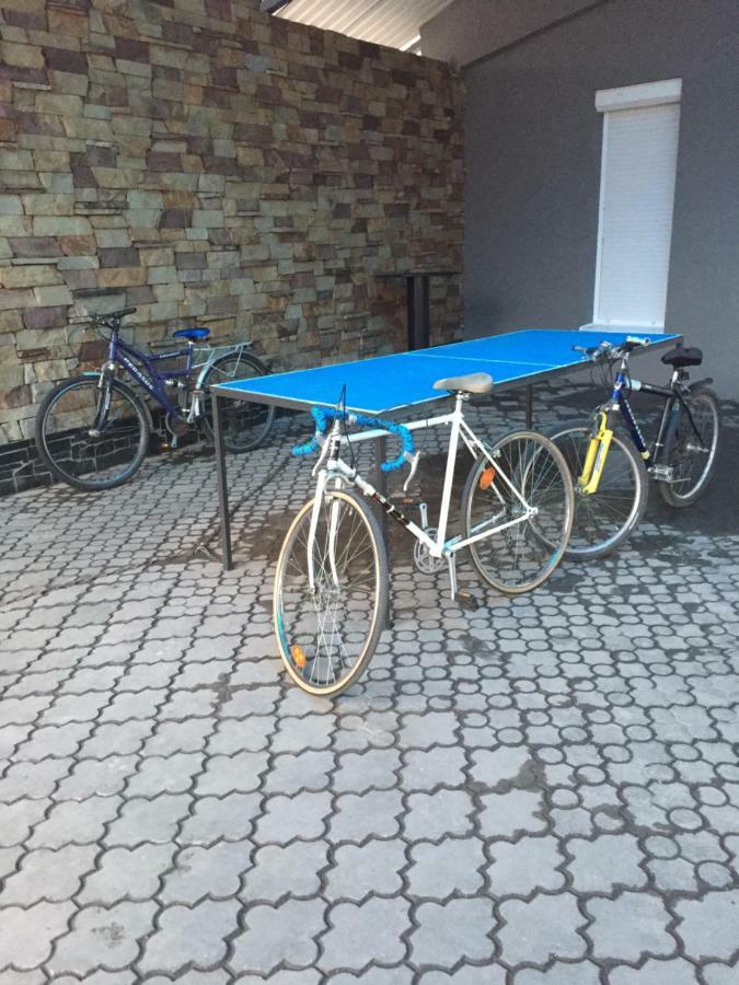 Hostel -Hotel Granat Rivne City Zewnętrze zdjęcie